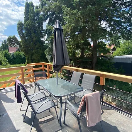 Holiday home Romantyczny Zakatek W Wincu Winiec